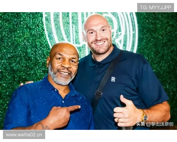 泰森·富里下私人飞机手拎快餐袋——我笑着笑着就哭了